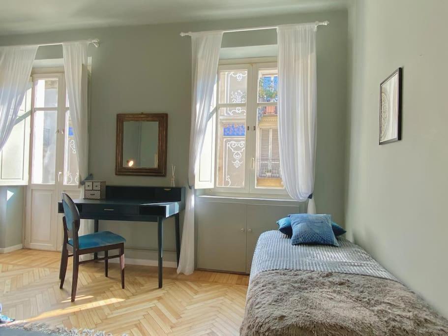 Casa Lola Tra Centro E Crocetta Apartment *
