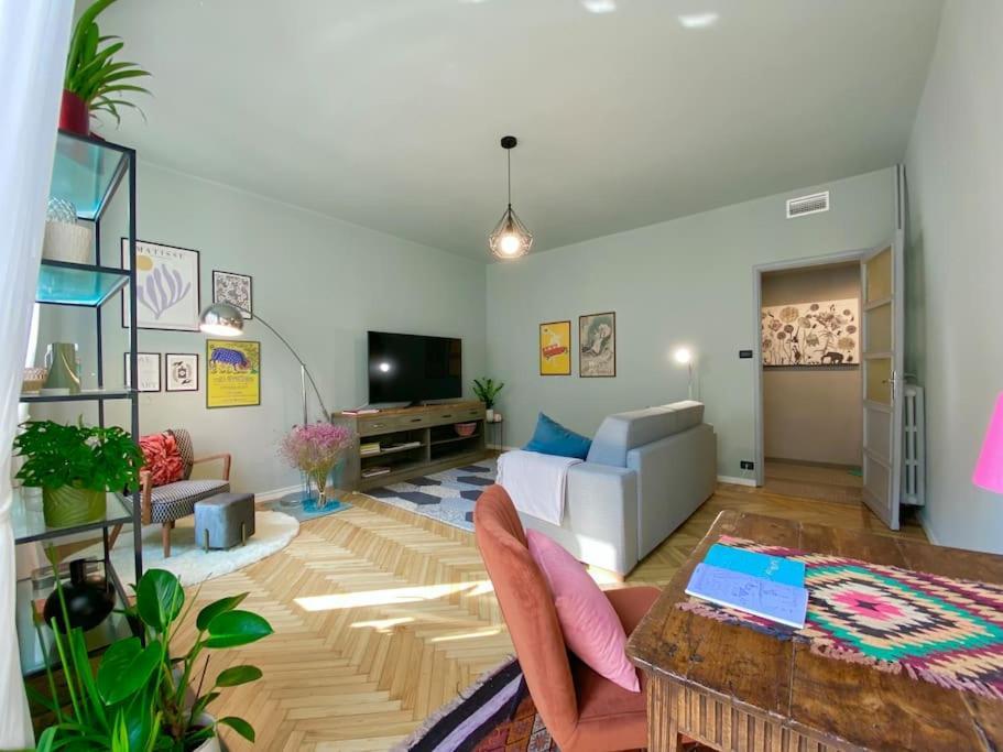 Casa Lola Tra Centro E Crocetta Apartment *